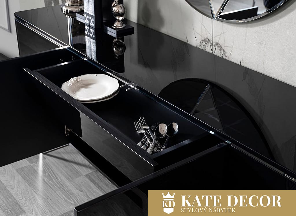 VERSACE DINING ROOM SET (10)