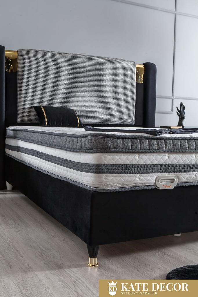 MG_7358-683×1024 MG_7358-683x1024